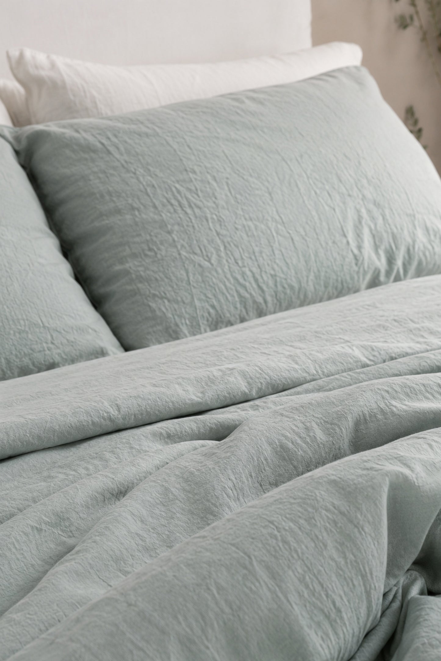Linen bedding set in Mint Green