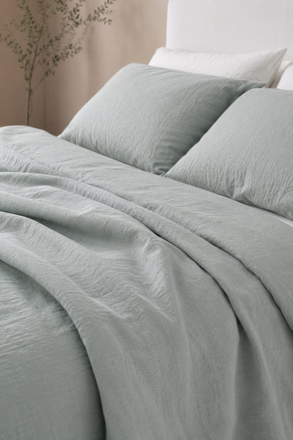 Linen bedding set in Mint Green
