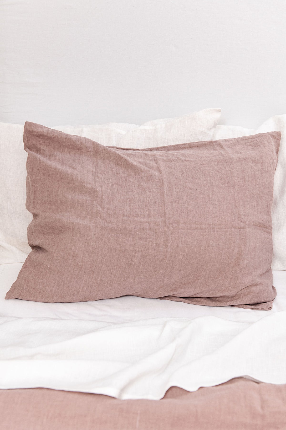 Linen pillowcase in Rosy Brown - Her Linen