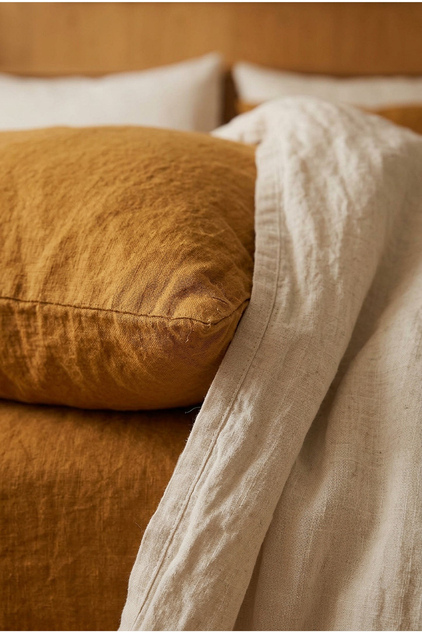 Linen sheets set in Amber