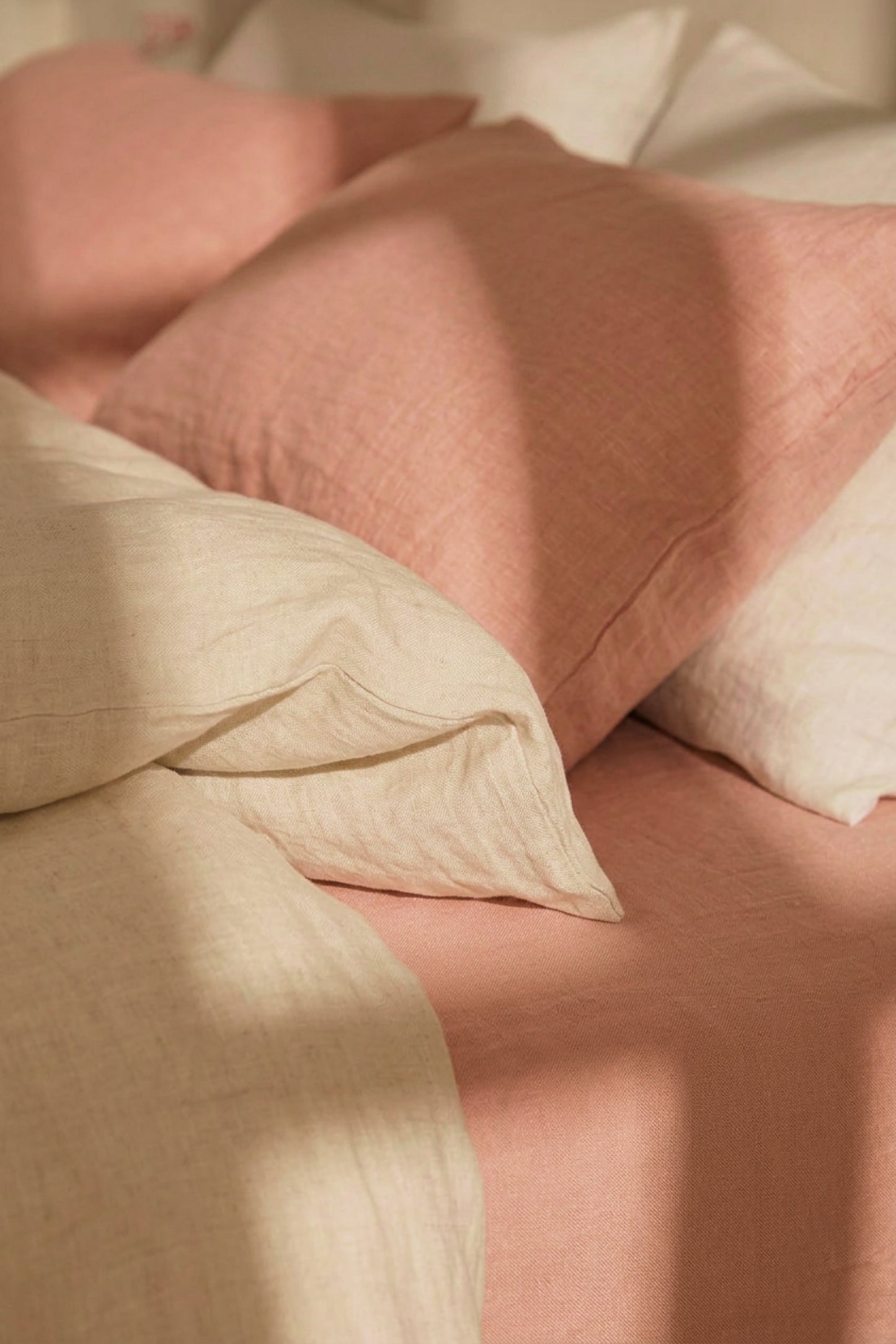 Linen flat sheet in Coral Pink