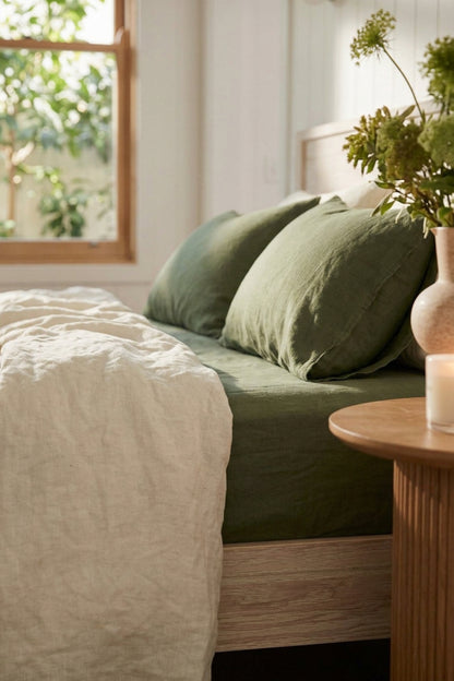 Linen flat sheet in Garden Green