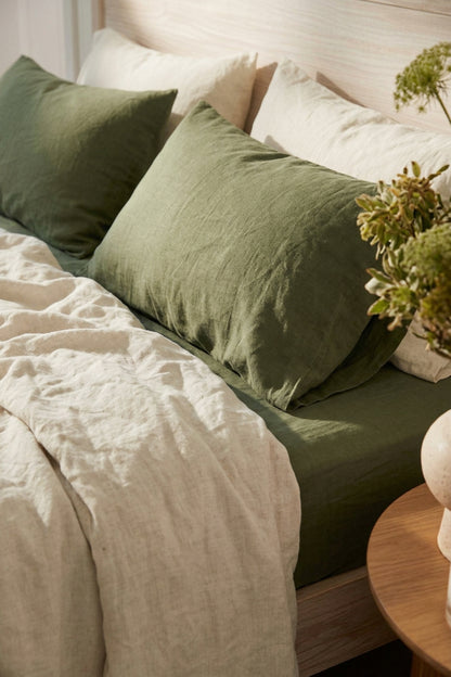 Linen sheets set in Garden Green