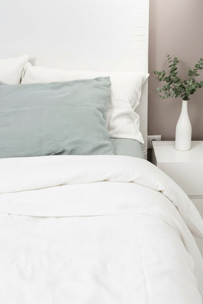 Linen sheets set in Mint Green